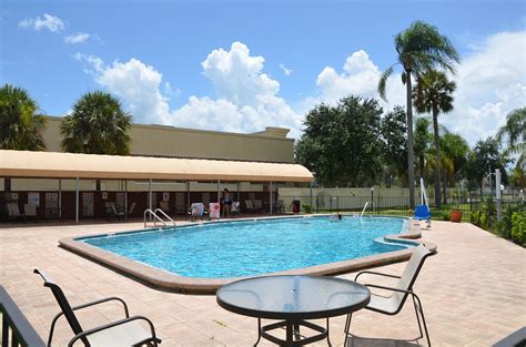 Sun City Center Inn - UPDATED 2020 Prices, Reviews & Photos (Florida) - Hotel - Tripadvisor