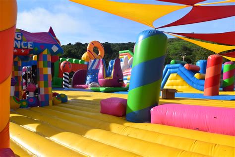 World’s Biggest Bounce Castle Comes to Santa Barbara - The Santa ...