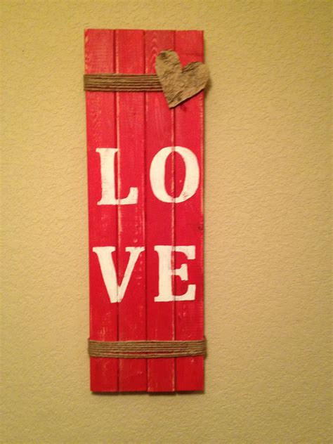Pallet Sign. Thanks to my neighbor for giving me a pallet that is in great condition! This is ...