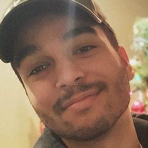 Derek Gerard - Bio, Facts, Family | Famous Birthdays