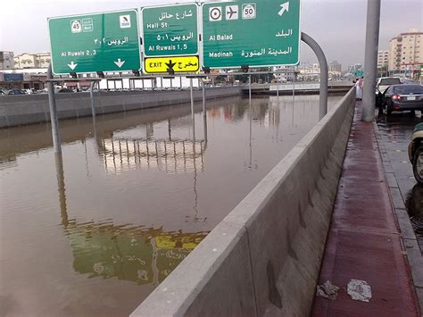 What Causes Flash Floods in the Middle East? - Eos