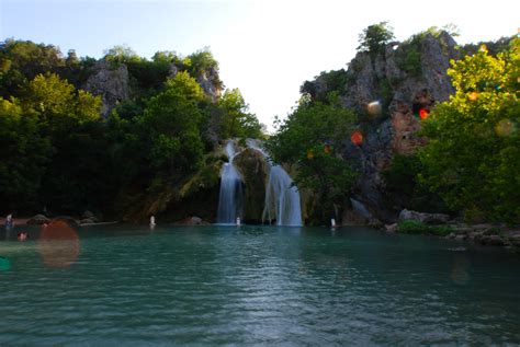 5 Fabulous Waterfall Hikes in Oklahoma - MetroFamily Magazine