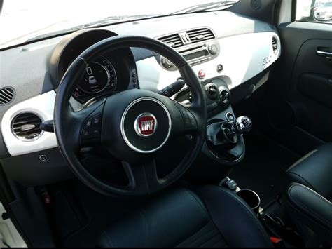 Fiat 500 interior – The Carmax Unicorn Blog