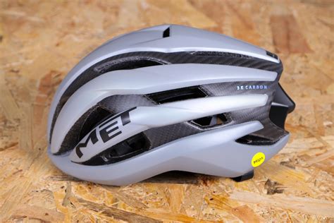 met trenta 3k carbon mips: The Pinnacle of Cycling Helmets – All About Bike's Web Ideas