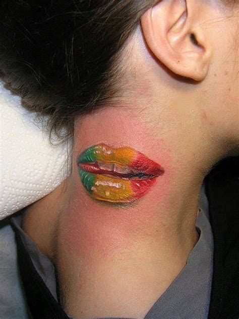 25 Crazily Cool Lip Tattoos