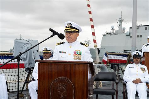 USS Porter Commanding Officer’s Career Comes Full Circle > U.S. Naval Forces Europe and Africa ...