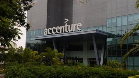 Accenture to lay off 5% global workforce; 10,000 in India at risk of losing jobs - Hindustan Times