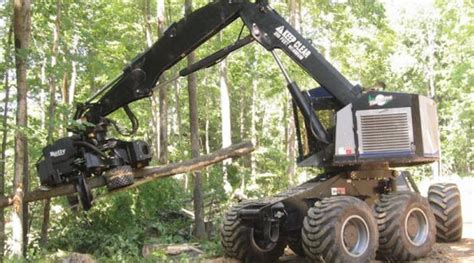 Tree harvester uses IQAN for sophisticated electrohydraulic control | Power & Motion