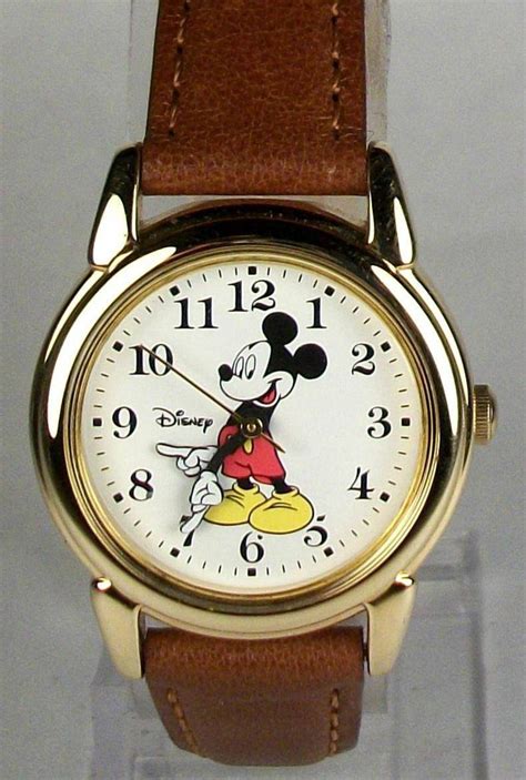 Disney RETIRED Mens Mickey Mouse Watch New - Etsy