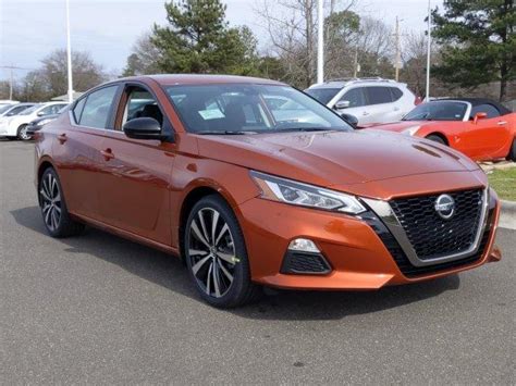 New 2020 Nissan Altima 2.5 SR Sedan FWD 4dr Car