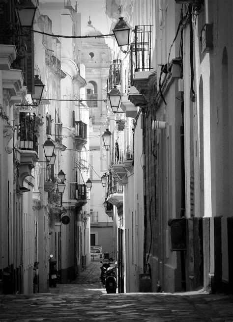 Cadiz,spain,old town,homes,facade - free image from needpix.com