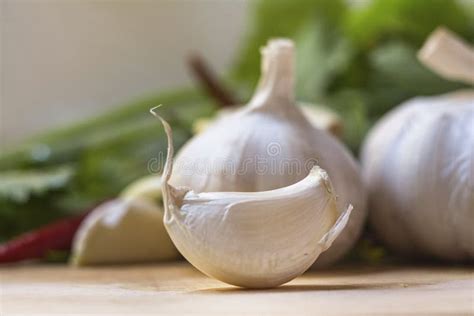 Garlic Clove Portrait in Kitchen. Stock Photo - Image of freshness, material: 112646382