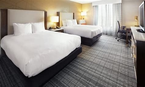 Dallas North Galleria Area Hotel - DoubleTree Dallas Galleria