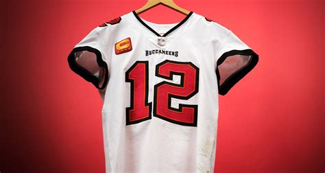 Tom Brady’s Final Buccaneers Jersey: Signed and Game Worn | Sneakers ...