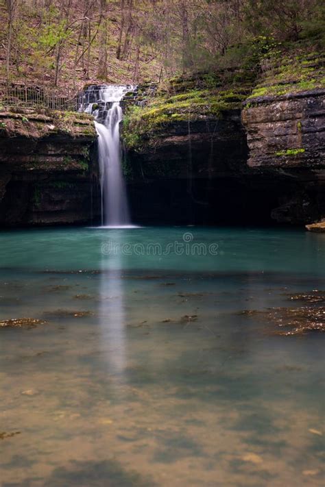 Waterfall In The Ozarks In Missouri Stock Photo - Image of mountain, dogwood: 174641864