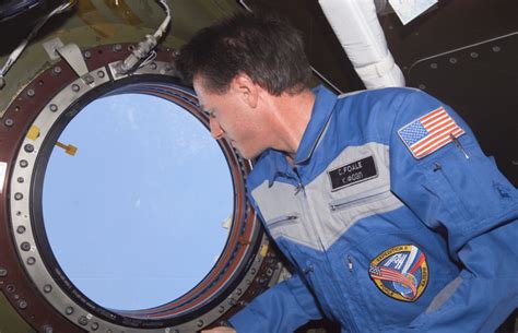 Tickets available: Former Astronaut Mike Foale to visit local school | B31 Voices