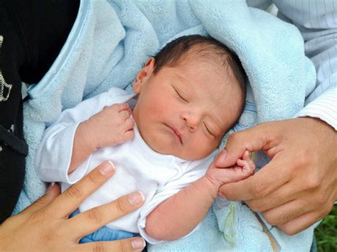 Fotos de bebes recién nacidos | Imágenes