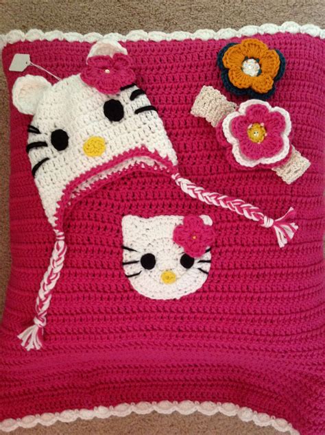 Crochet Hello Kitty blanket, Beanie, headband and flower. | Hello kitty ...