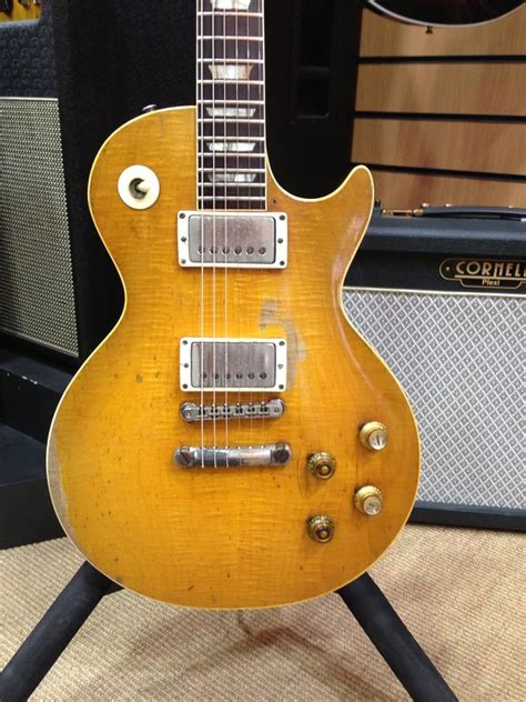 Gibson Les Paul Peter Green Gibson Les Paul Standard Gary Moore/Peter Green 1959 Sunburst Guitar ...