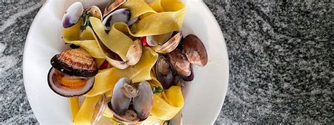 Viva Italia! Recipe: Linguine Vongole | Life Hacks | by MAROA