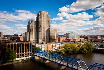 Hotel Photos | Courtyard Grand Rapids Downtown Photo Gallery