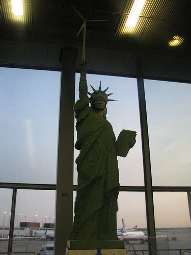 Lego Statue of Liberty | O'Hare International Airport, Chica… | Flickr