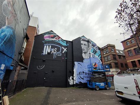 Manchester City Mural - Official website of Mikki Tiamo