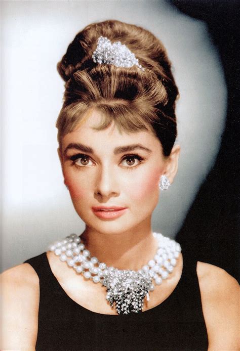 Pin en Audrey Hepburn "How do I look?”. "Very good…I must say I'm amazed"