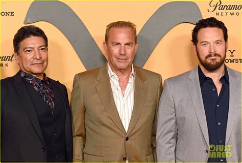 Kevin Costner & 'Yellowstone' Cast Celebrate Season 2 Premiere - Watch ...