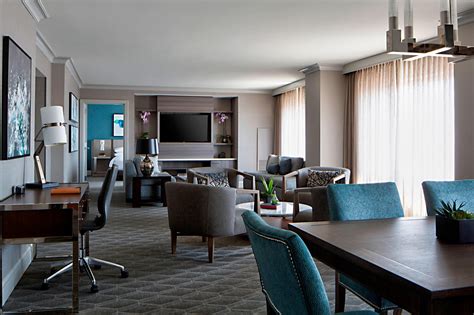 Hotel Suites Indianapolis | Indianapolis Marriott Downtown