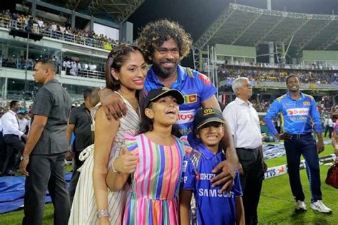 Lasith Malinga Birthday: वो खूंखार गेंदबाज, जिसके सामने थर-थर कांपे रोहित-विराट, बर्थडे पर पढ़िए ...