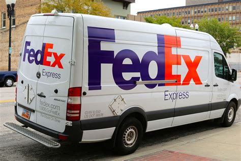 FedEx Express Truck Logo - LogoDix