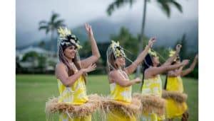 6 Best Luaus in Kauai For a Spectacular Experience (2022)