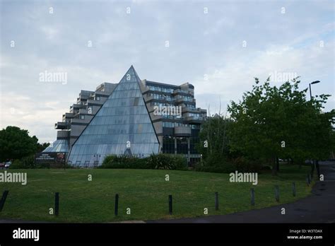 Leonardo royal hotel southampton hi-res stock photography and images ...