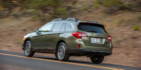 2015 Subaru Outback | Consumer Guide Auto