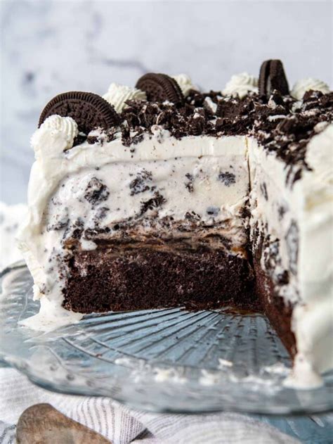 Gluten Free Ice Cream Cake - MamaGourmand