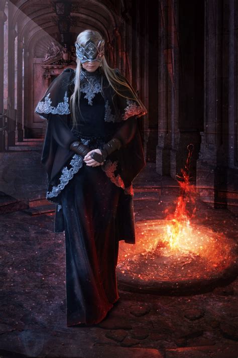 Fire Keeper cosplay from Dark Souls 3