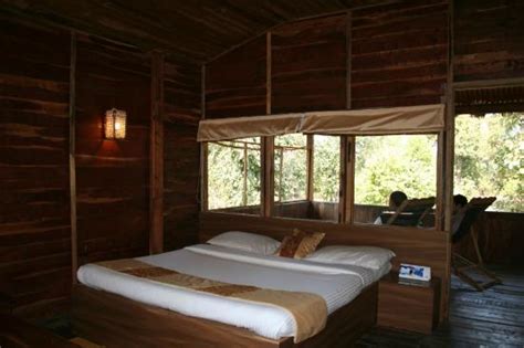 Pench Resorts & Hotels. Luxury & Budget Accommodation