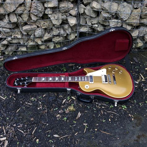 Gibson Les Paul Standard Ex Peter Green GREENY 1969 Goldtop Guitar For Sale Denmark Street Guitars