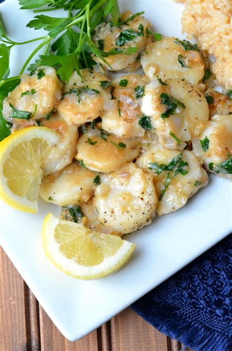 The Savvy Kitchen: Scallops Provencal