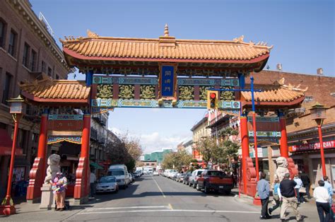 Victoria China Town Gate