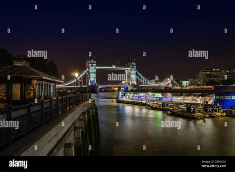 Tower Bridge at night in London, England, UK Stock Photo - Alamy