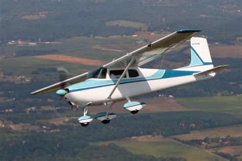 Jet Airlines: Cessna 172 Skyhawk