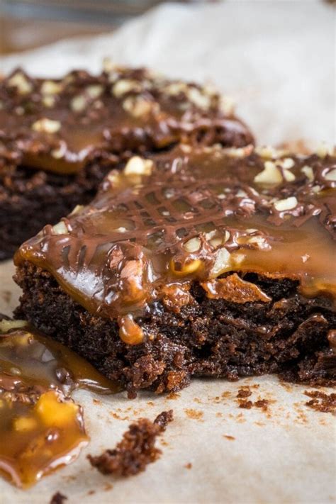 Caramel Brownies (Easy Recipe!) - Insanely Good