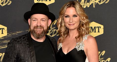 Sugarland: ‘Bigger’ Album Stream & Download – Listen Now! | First ...