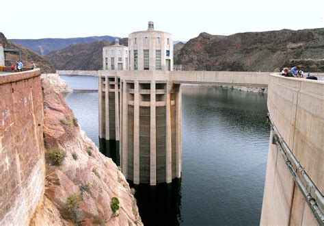 Hoover Dam | Description, Location, Constructino, Facts, History ...