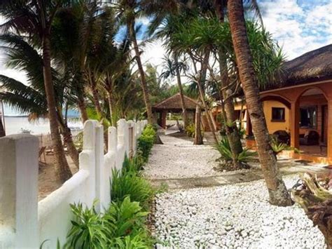 Pandan Beach Resort, Antique | FROM $25 - SAVE ON AGODA!