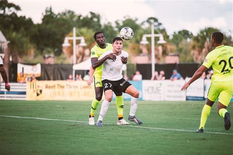 Charleston Battery vs TB Rowdies | Photography | Behance