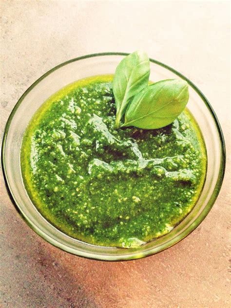 Classic Basil Pesto (Pesto alla genovese)