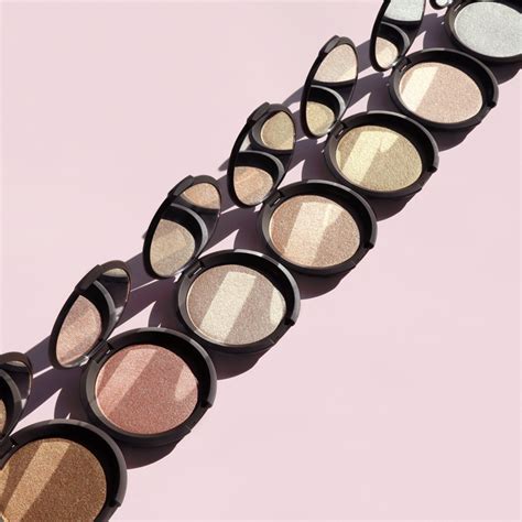 BECCA Cosmetics Shimmering Skin Perfecter Pressed Highlighter - Furilia ...